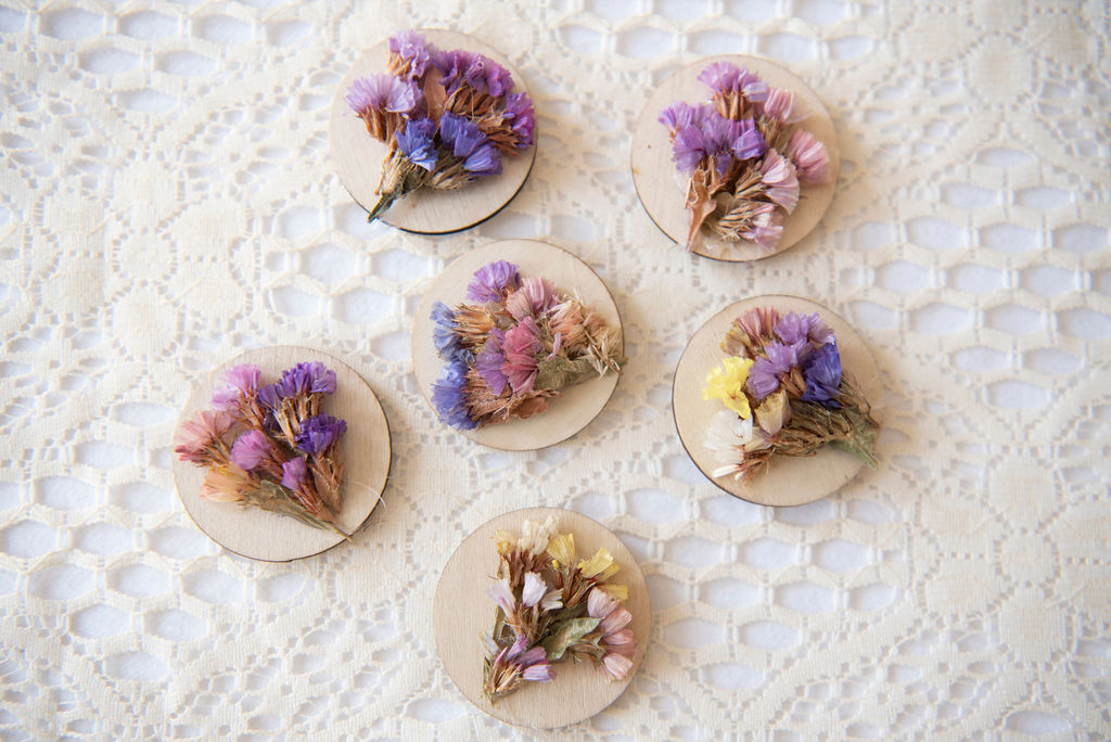 Six dried flower magnets with statice on wooden circles